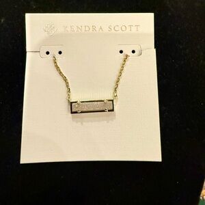 Kendra Scott Gold and Cream Bar Necklace